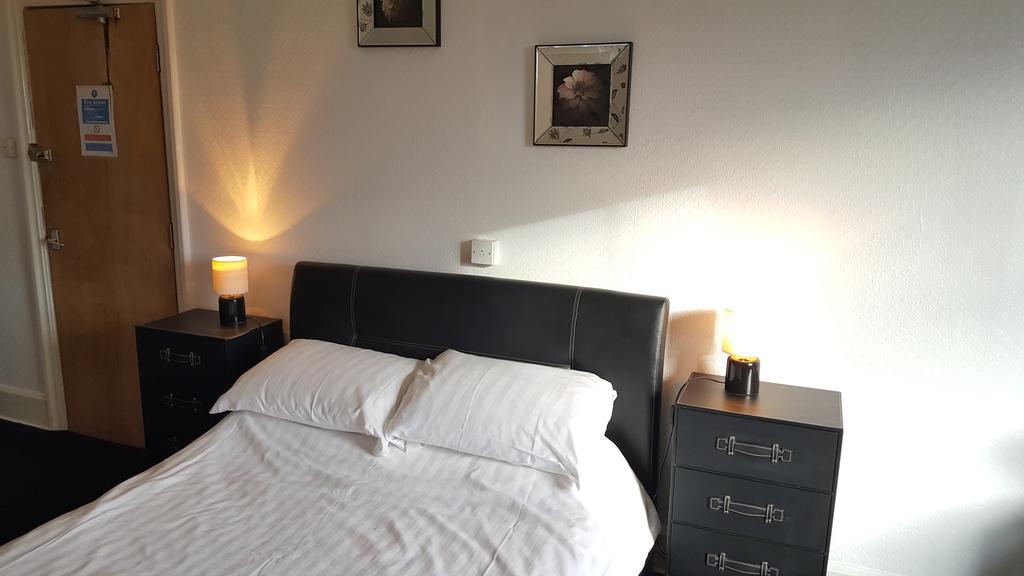 Station Hotel Hucknall Экстерьер фото