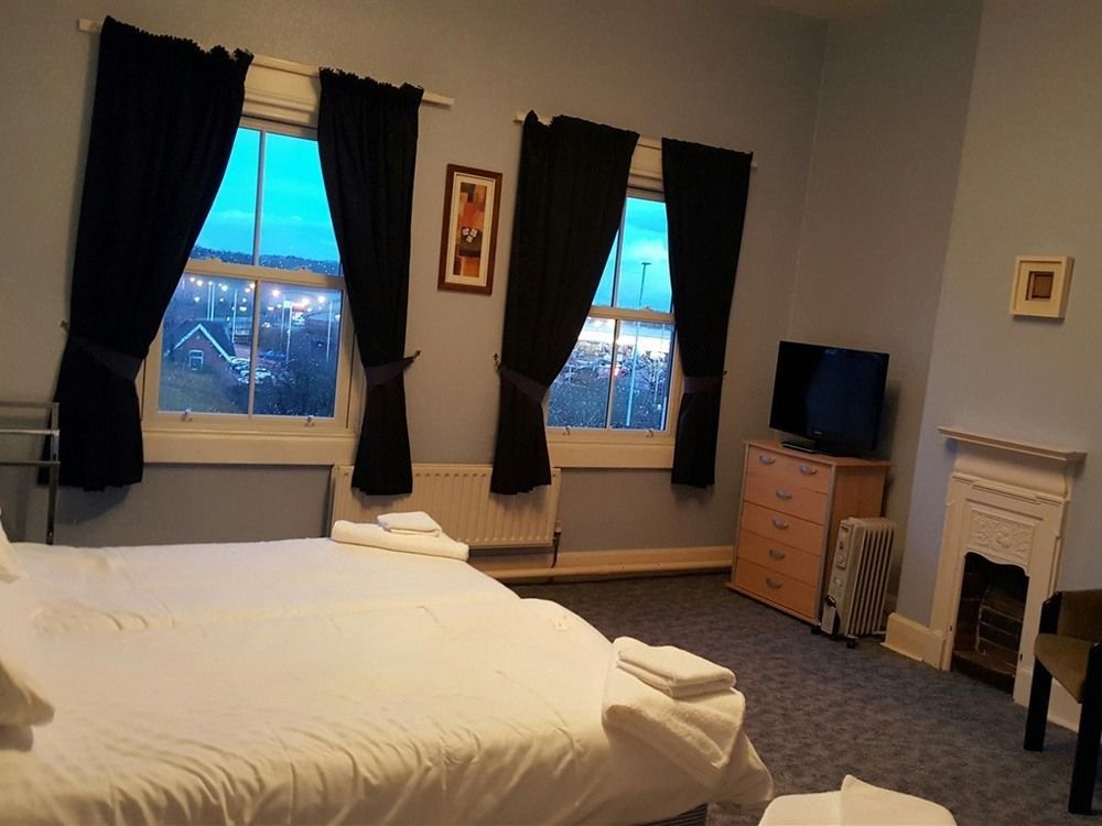 Station Hotel Hucknall Экстерьер фото