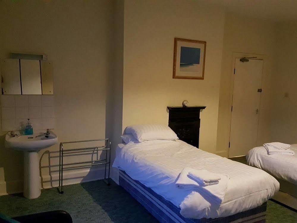 Station Hotel Hucknall Экстерьер фото